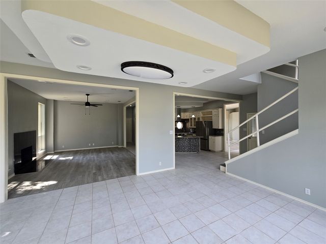 4001 Crescent Valley Circle, Denison, TX 75020