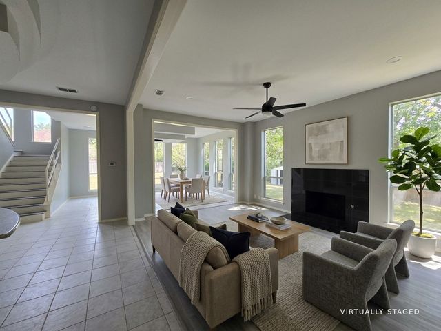 4001 Crescent Valley Circle, Denison, TX 75020
