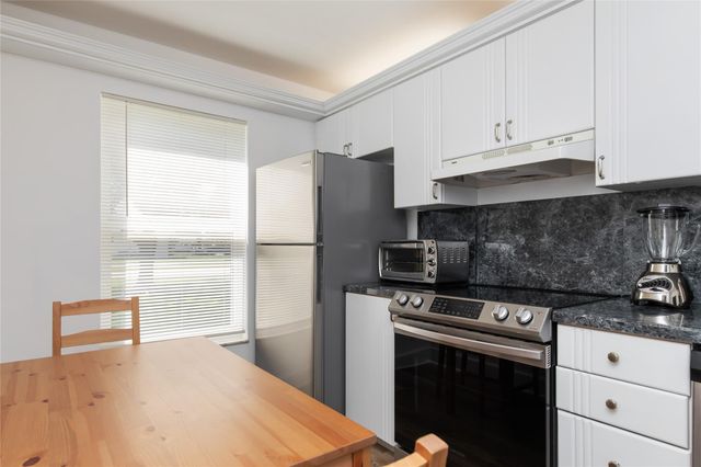 8551 NW 11th St B163, Plantation, FL 33322