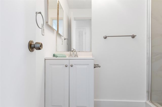 8551 NW 11th St B163, Plantation, FL 33322