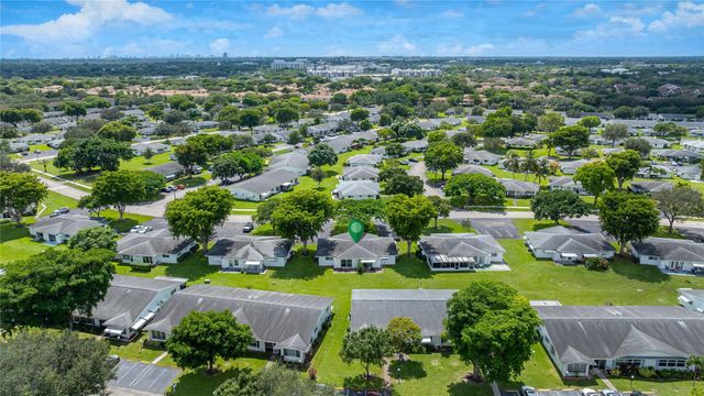 8551 NW 11th St B163, Plantation, FL 33322