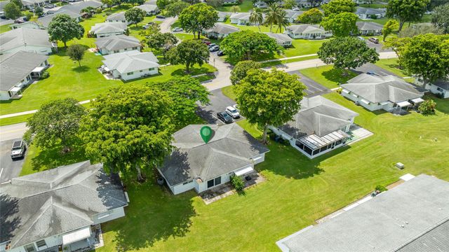 8551 NW 11th St B163, Plantation, FL 33322