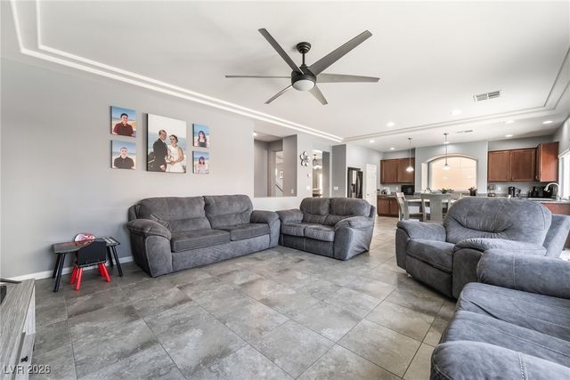 8470 Langhorne Creek Street, Las Vegas, NV 89139