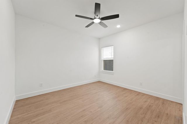 409 Calloway Street A-B, Houston, TX 77029
