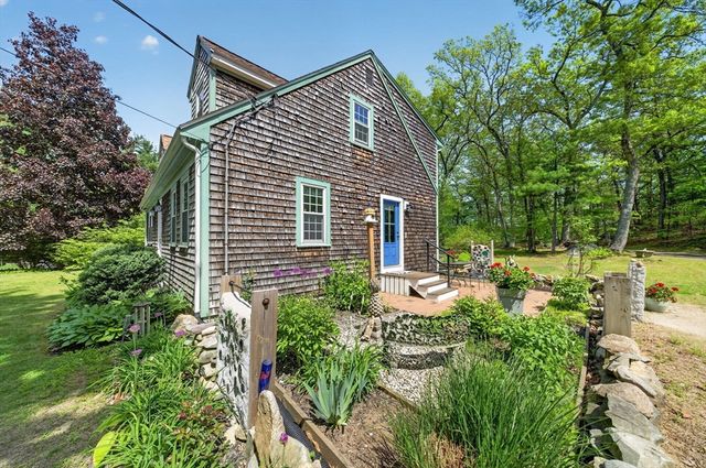 55 Lake Rd, Canton, MA 02021