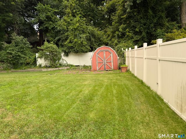 18 Dawn Street, Fairfield, CT 06824