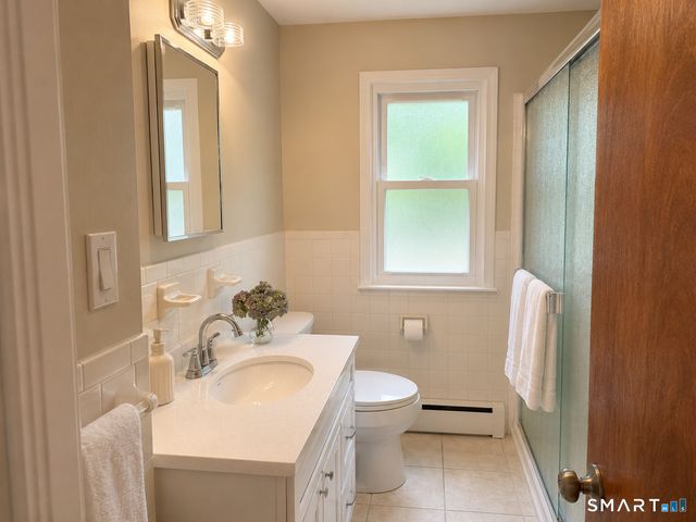 18 Dawn Street, Fairfield, CT 06824