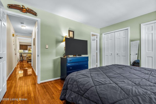 9805 Cypress Creek Dr, Louisville, KY 40241