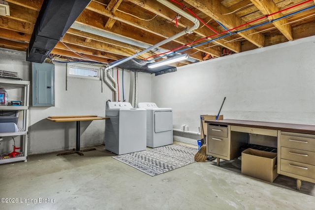 9805 Cypress Creek Dr, Louisville, KY 40241