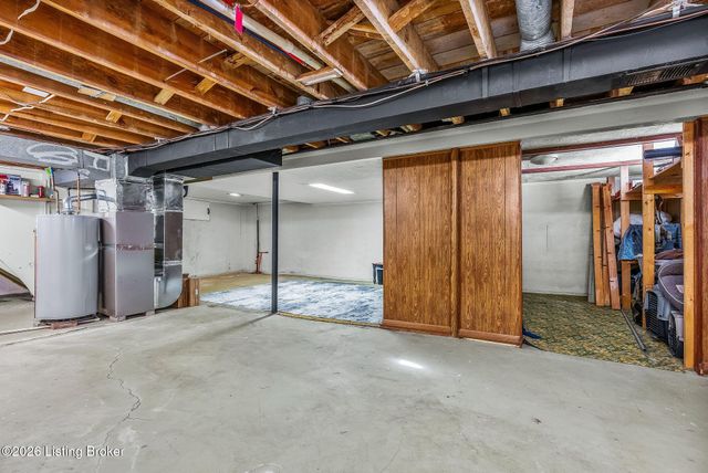 9805 Cypress Creek Dr, Louisville, KY 40241