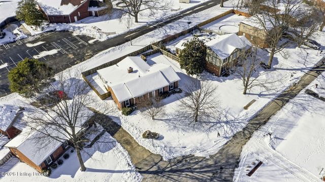 9805 Cypress Creek Dr, Louisville, KY 40241