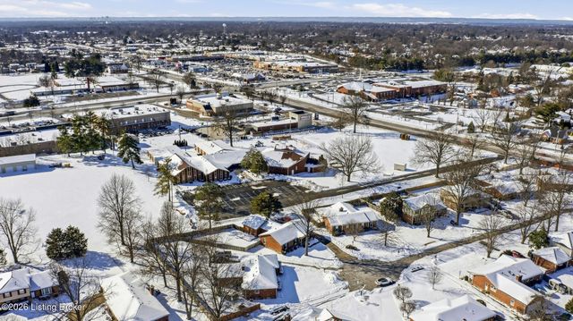 9805 Cypress Creek Dr, Louisville, KY 40241