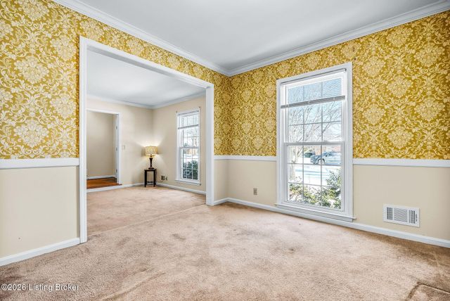 9805 Cypress Creek Dr, Louisville, KY 40241