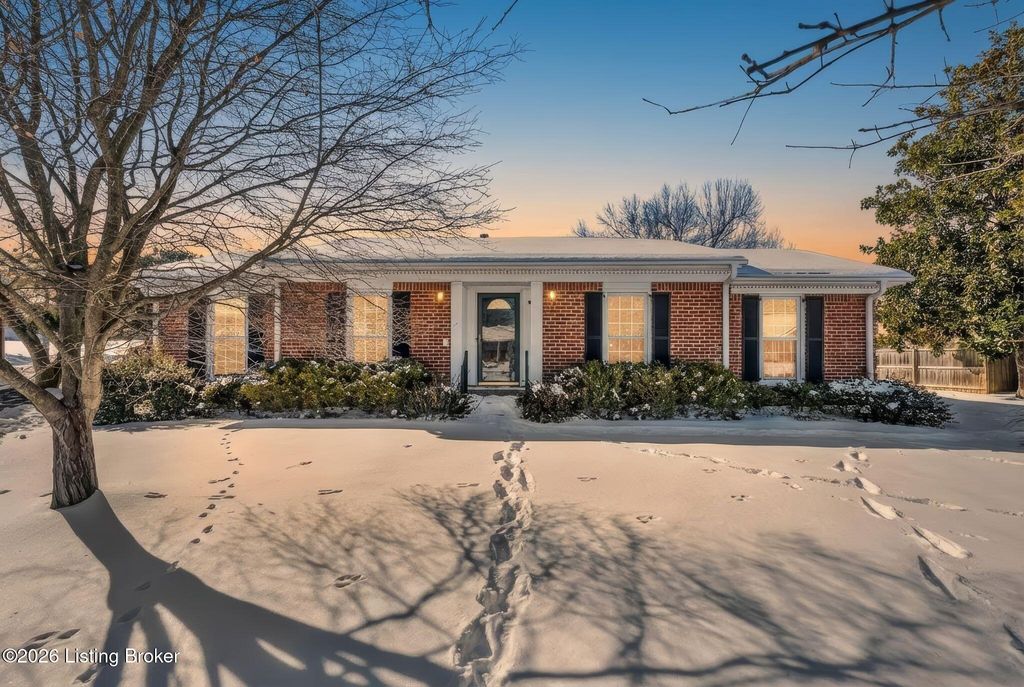 9805 Cypress Creek Dr, Louisville, KY 40241