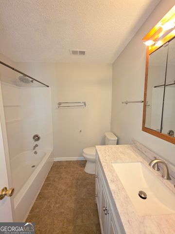 4701 Flat Shoals Road 49B, Union City, GA 30291