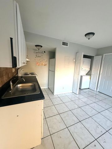 4291 NW 19th Street 5, Lauderhill, FL 33313