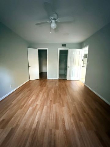 4291 NW 19th Street 5, Lauderhill, FL 33313