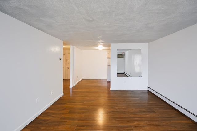 974-976 Main St 24, Melrose, MA 02176