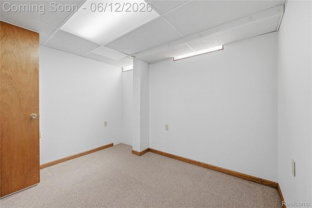 640 Longfellow Drive, Troy, MI 48085