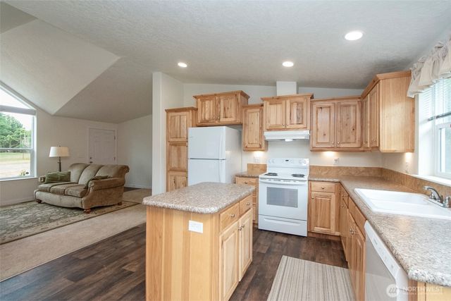 285 Bon Jon View Way, Sequim, WA 98382