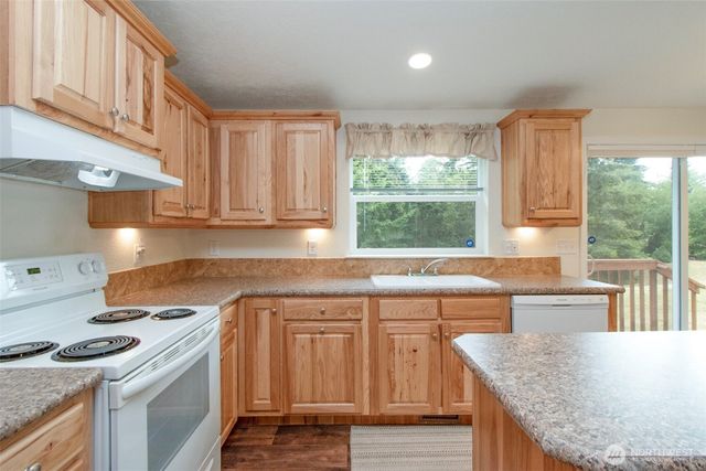 285 Bon Jon View Way, Sequim, WA 98382