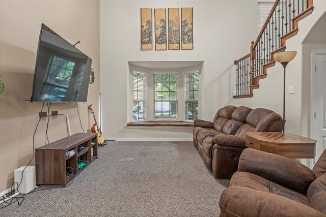8712 Iron Horse Drive, Irving, TX 75063