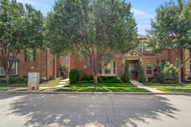 8712 Iron Horse Drive, Irving, TX 75063
