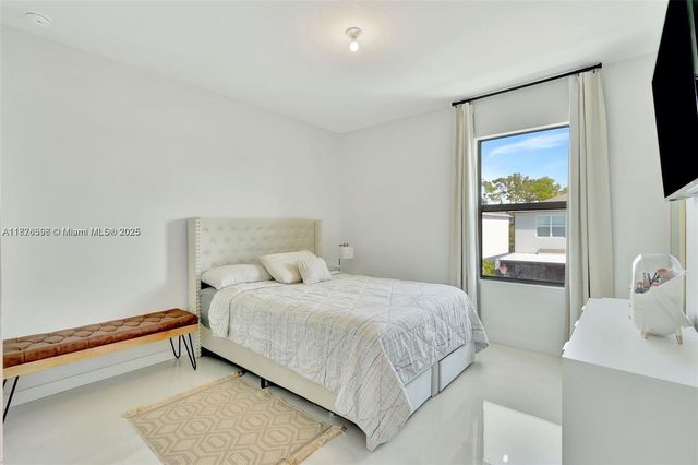 12973 SW 266th ter, Homestead, FL 33032