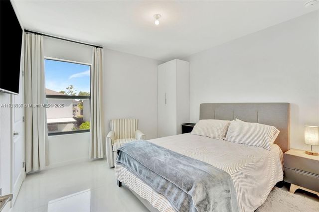 12973 SW 266th ter, Homestead, FL 33032