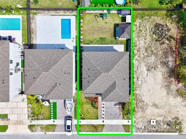 12973 SW 266th ter, Homestead, FL 33032