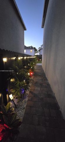 12973 SW 266th ter, Homestead, FL 33032