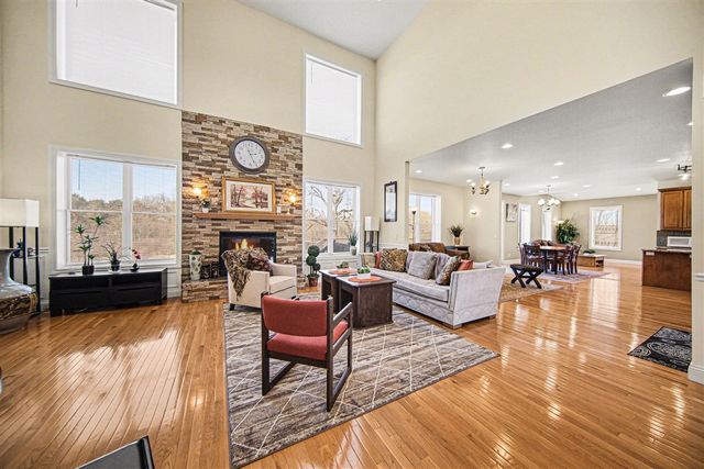 1770 Sandy Creek Lane, Ann Arbor, MI 48103