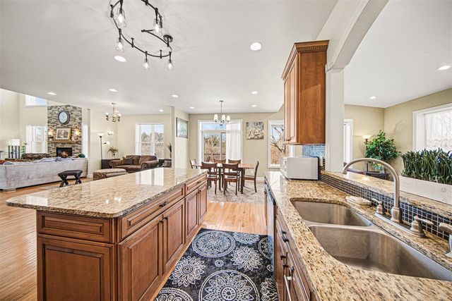 1770 Sandy Creek Lane, Ann Arbor, MI 48103