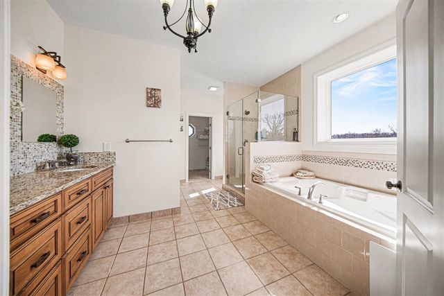 1770 Sandy Creek Lane, Ann Arbor, MI 48103