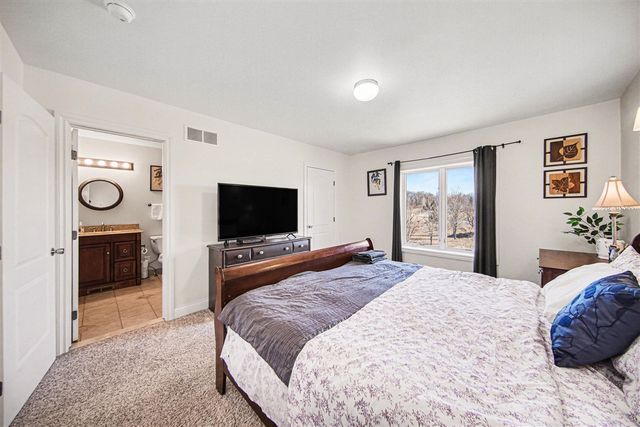 1770 Sandy Creek Lane, Ann Arbor, MI 48103