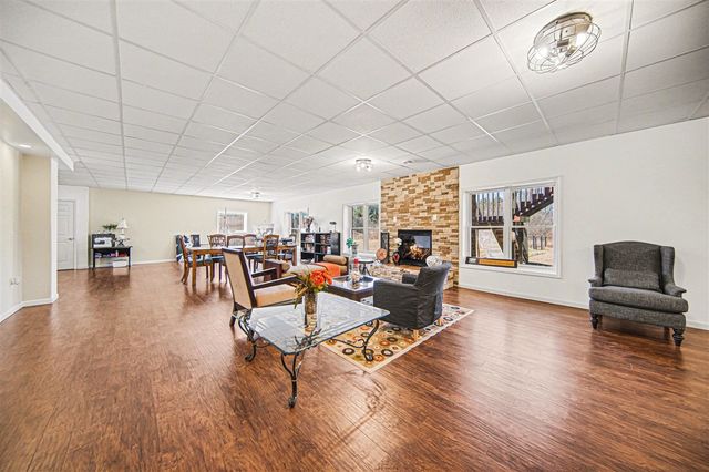 1770 Sandy Creek Lane, Ann Arbor, MI 48103