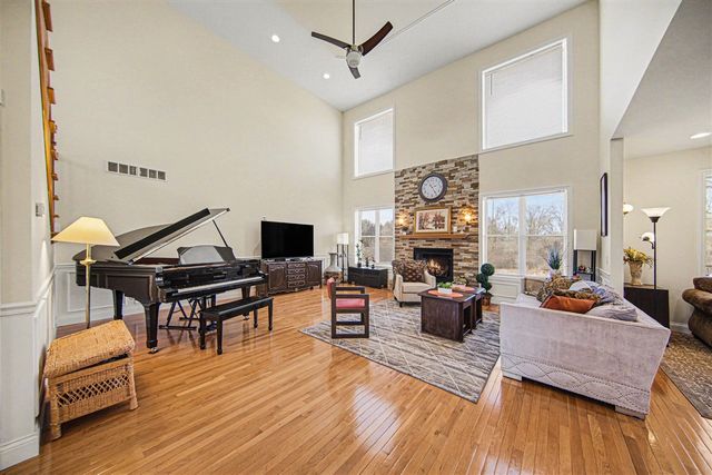 1770 Sandy Creek Lane, Ann Arbor, MI 48103