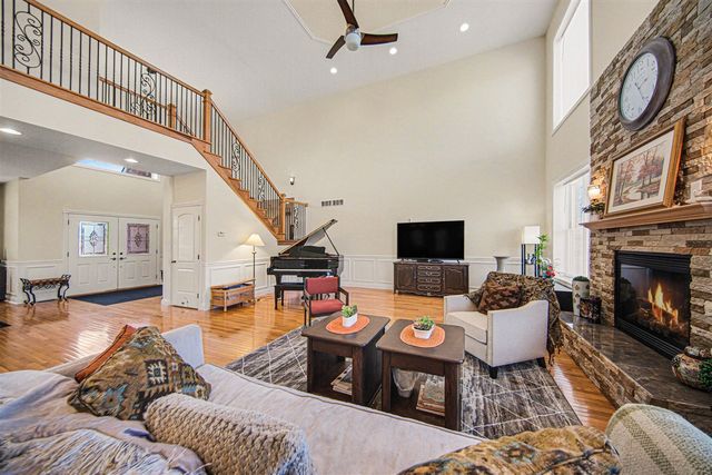 1770 Sandy Creek Lane, Ann Arbor, MI 48103