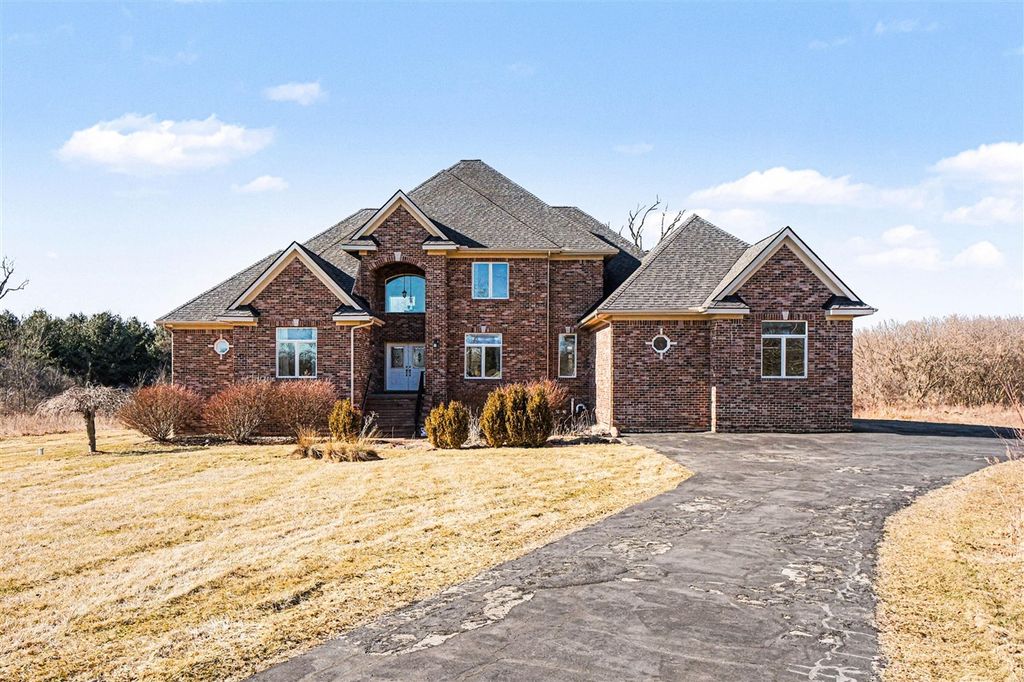 1770 Sandy Creek Lane, Ann Arbor, MI 48103