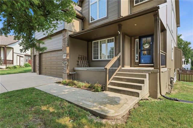 932 Elder Court, Raymore, MO 64083