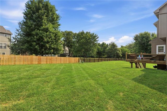 932 Elder Court, Raymore, MO 64083