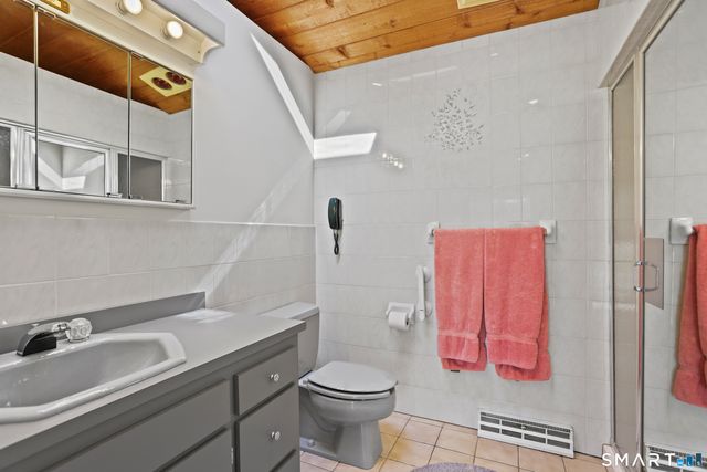 7 Cedar Crest Road, Trumbull, CT 06611