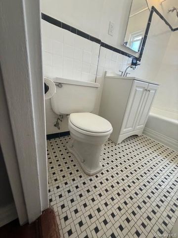 1833 Palmer Avenue 3K, Larchmont, NY 10538