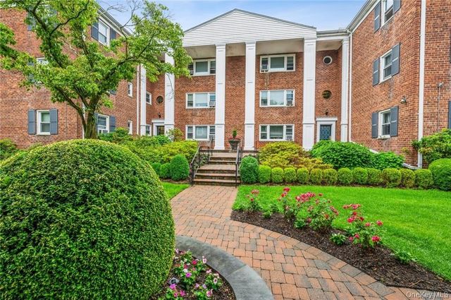 1833 Palmer Avenue 3K, Larchmont, NY 10538