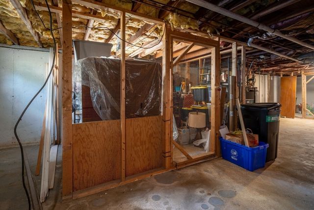 107 Vernon St D, Wakefield, MA 01880