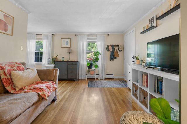 107 Vernon St D, Wakefield, MA 01880