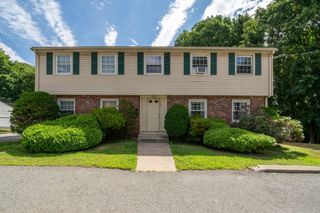 107 Vernon St D, Wakefield, MA 01880