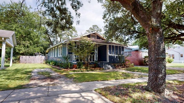 29 HOUSTON Street, Mobile, AL 36606