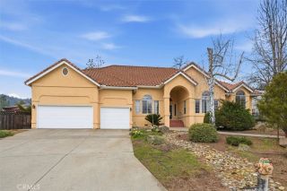 40484 Goldside Drive, Oakhurst, CA 93644