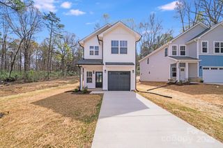 7448 Malabar Road 13, Huntersville, NC 28078